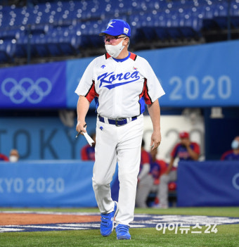 [올림픽포토]김경문 감독, '투수 교체'