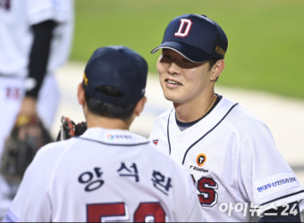 페르난데스 2안타 3타점·최원준 시즌 12승…두산, 롯데 꺾고 설욕
