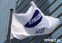 자국기업도 아닌데 美 정부, 삼성전자 백악관 연일 호출…왜