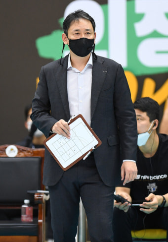 최태웅 현대캐피탈 감독 