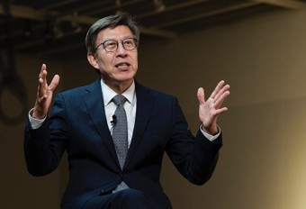박형준 부산시장, 시도지사 직무수행 평가서 '전국 4위'