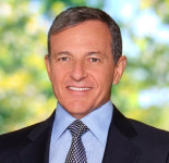 밥 아이거 잡스 살았다면 애플·디즈니 한회사 됐을 것