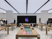 삼성이 앞길 막네…칼 갈은 애플, 애플스토어 앞세워 국내 반격