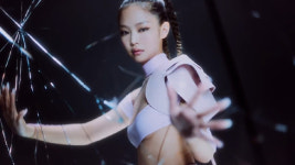 [영상]블랙핑크 제니X지수, 치명적 아우라…Pink Venom 콘셉트 티저