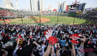 태풍 '힌남노' 영향…부산 'LG vs 롯데' 프로야구 경기 취소