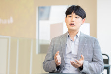 경창산업전동화공장구내매점 | [인터뷰] 제조업도 DT혁신↑…동화기업 "AWS 기반 스마트팩토리 실현"