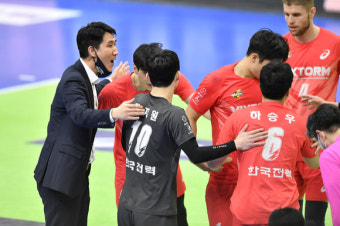 다시 연패는 없다…한국전력 권영민 감독 