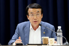 허식 의장 