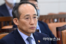 나 잡아봐라 뛰는 물가…정부 압박 1도 안통하네