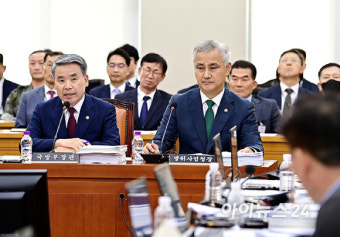 [포토]질의에 답변하는 이종섭 장관