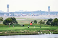 [포토]클럽72 하늘코스에서 열린 'OK금융그룹 읏맨 오픈'