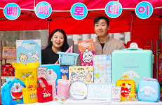 캐릭터 굿즈 있는 빼빼로…막 오른 편의점 빼빼로데이 대전