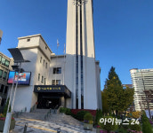 [2023 서울 행감] 어린이공원과 주차장 출입구 인접…안전사고 위험