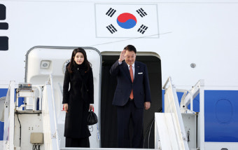 [속보] 윤 대통령·김건희 여사, 네덜란드 국빈방문 마치고 귀국길