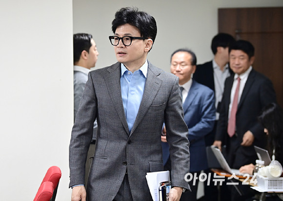 국민의힘 대선 경선, 한동훈 후보의 정책과 비전 강조하며 격돌