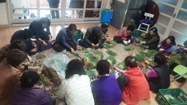 시니어 봉사단 운영 앞둔 충북도…못난이 김치 가공 봉사