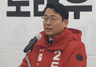 與 '공천 재검토 시사'에 도태우 