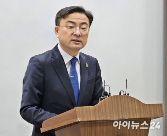 조국혁신당 신장식 “9번 찍으면 국회의원 9명 생겨”