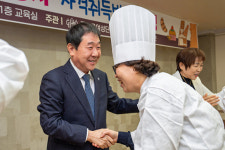 증평군 여성대학 개강…제빵기능사 과정 운영