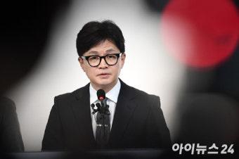 한동훈, 김흥국에 직접 전화해 사과…