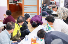 성주군, 제52회 어버이날 맞아 295개 마을별로 경로행사 개최