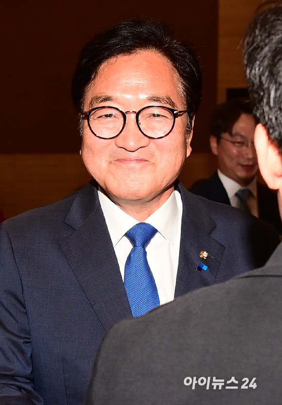 우원식 국회의장, 다양한 자리서 노력과 활약으로 국가 발전 촉진