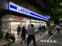 편의점 왕국 흔들…국내 편의점은요?