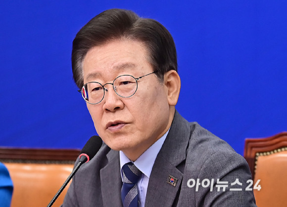 이재명 서부지법 난동, 사법부 파괴 행위로 강력 비판하며 새로운 출발 진통