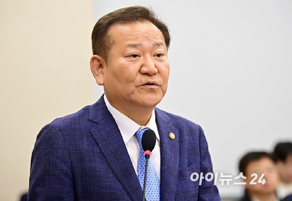 이상민 행안부 장관 사의 수용, 국정 안정화에 협력 예상