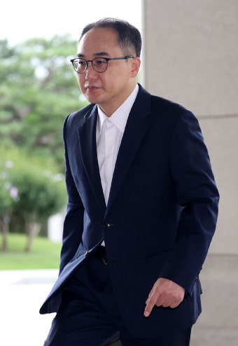 검찰총장, '검사 탄핵' 위법성 검토에…민주당 