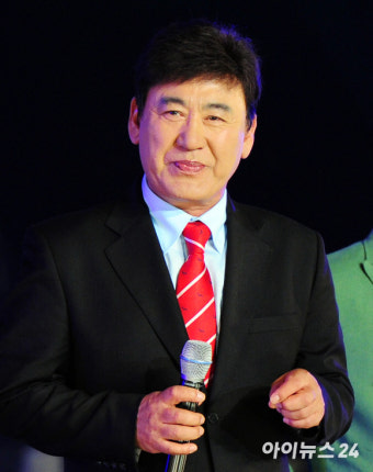 '봉선화 연정' 현철, 15일 밤 별세…향년 82세