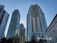 강남 타워팰리스서 화재, 주민 대피…선풍기에서 불 추정