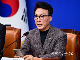 [포토]최고위 발언하는 김민석 최고위원