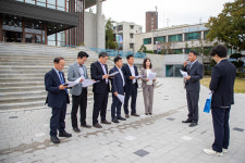 군산시의회 경제건설위, 시민문화회관 사업 현장 활동