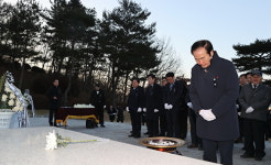 의성군, 을사년 새해 맞아 충혼탑 참배