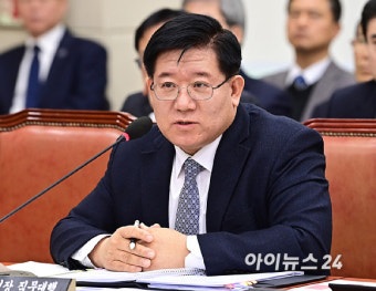 이호영 경찰청장 윤석열 대통령 지지자들에 대한 훈방 약속 없다 밝혀