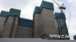 메이플자이 입주 어떻게⋯공사비 갈등 심화
