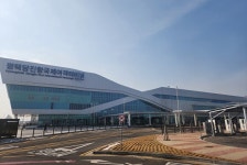 평택시의회, 평택·당진항 국제여객터미널 현장 점검…운영 문제점 심각