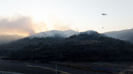 안동 이어 의성 산불도 부분 재발화…진화 작업 벌이는 중