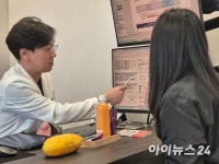 [영상] “전기전자공학도에서 한의사로…몸과 마음의 치유의 길 택하다”