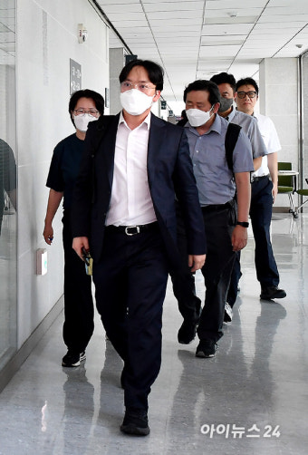 [포토] 윤상현 의원실 압수수색 나선 김건희 특검
