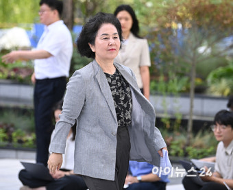 [포토] 김영선 전 국민의힘 의원, 김건희 특검 출석