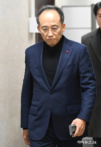 특검, 계엄해제 표결 방해 의혹 '추경호 정조준'