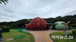 비슷한 예산, 다른 결과…군위군와 수성구의 화장실 행정