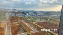 놀이공원 안 가도 되겠네…인천에 뜬 리조트형 아파트 [현장]