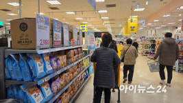 다이소에 내준 주도권 되찾는다⋯이마트의 반전 카드 [현장]