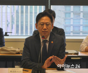 배경훈 부총리 AI 골든타임 2~3년…앤트로픽·딥마인드급 K-기업 키운다(종합)