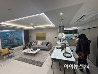 더샵 댕기뜨리아 | "여의도까지 3정거장"⋯신길 더샵 '2천가구 대단지' [현장]
