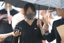 잠실 개표소 진입 막은 '올다르크', 구속 영장 기각⋯法 