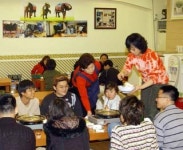 ‘코끼리 식당’ 유명세…난입사건 후 입소문